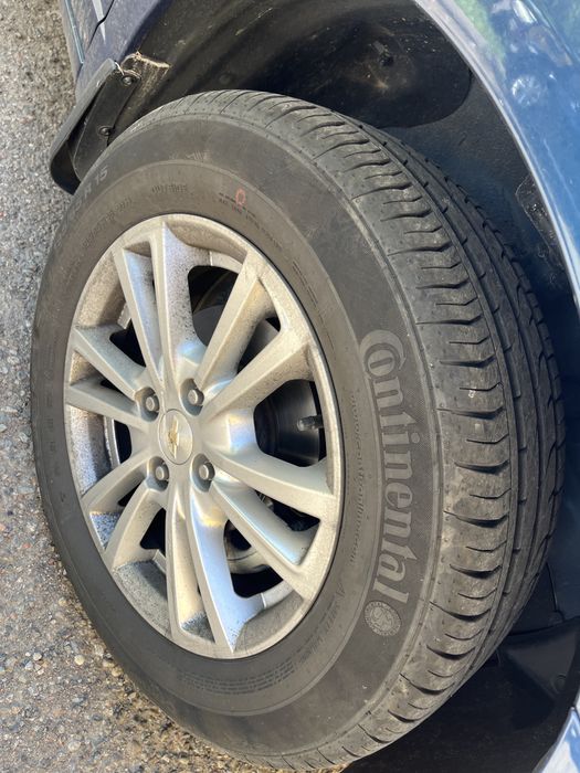 Chevrolet Cobalt 2025 — 3