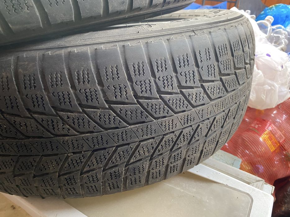 Продам резину зимнюю