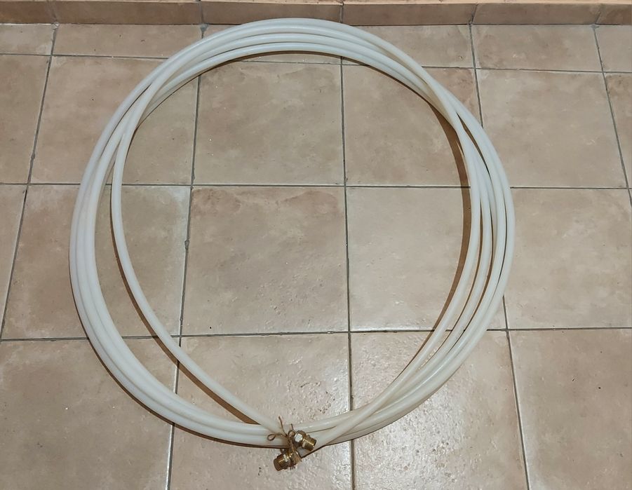 Труба полиэтиленовая за все 2000