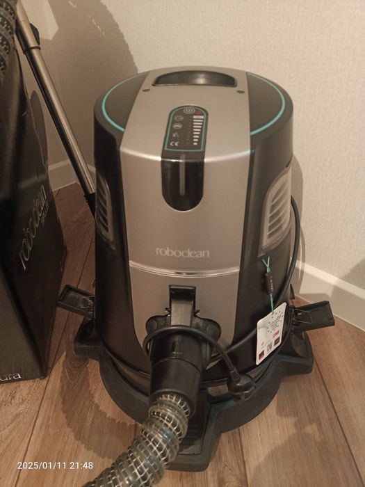 Продам пылесос roboclean 550000тг.