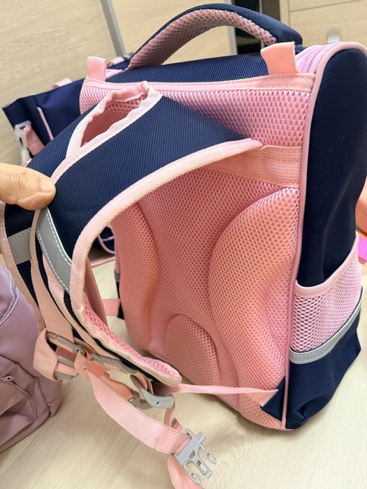 Продам школьную сумку и рюкзак