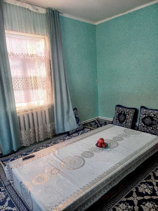 Uchaska sotiladi Yashnabod tumani Muxtor Ashrafiy Gijduvon ko'chasi.