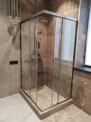 Обслуживание стеклянных дверей, перегородок. Вернём идеальный вид!