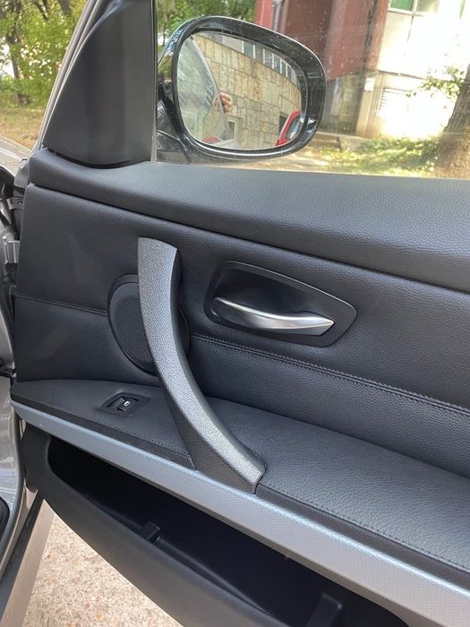 Дръжка за вътрешна КОМПЛЕКТ  БМВ Е90 91 92 BMW E90 E91  E92 НОВИ