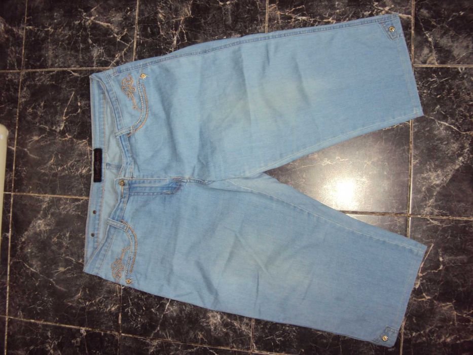 Штаны-капри 48-50 р-р.