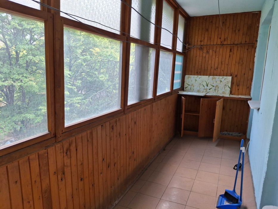 Дава се под наем Тристаен апартамент в Варна, Център - 75 кв.м за 450 € - Снимка #3