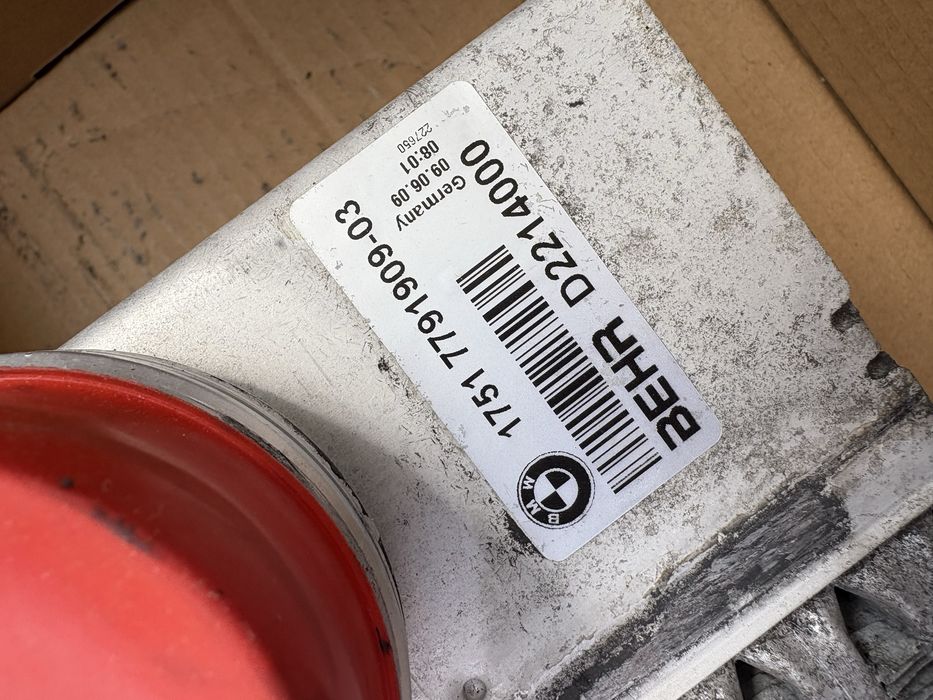 Оригинален интеркулер BMW BEHR – OEM 17517791909