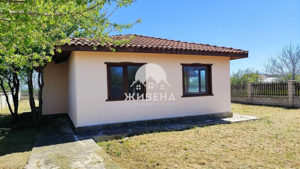 Продава къща в с.Селце, 121 кв.м, двор - 935 кв.м