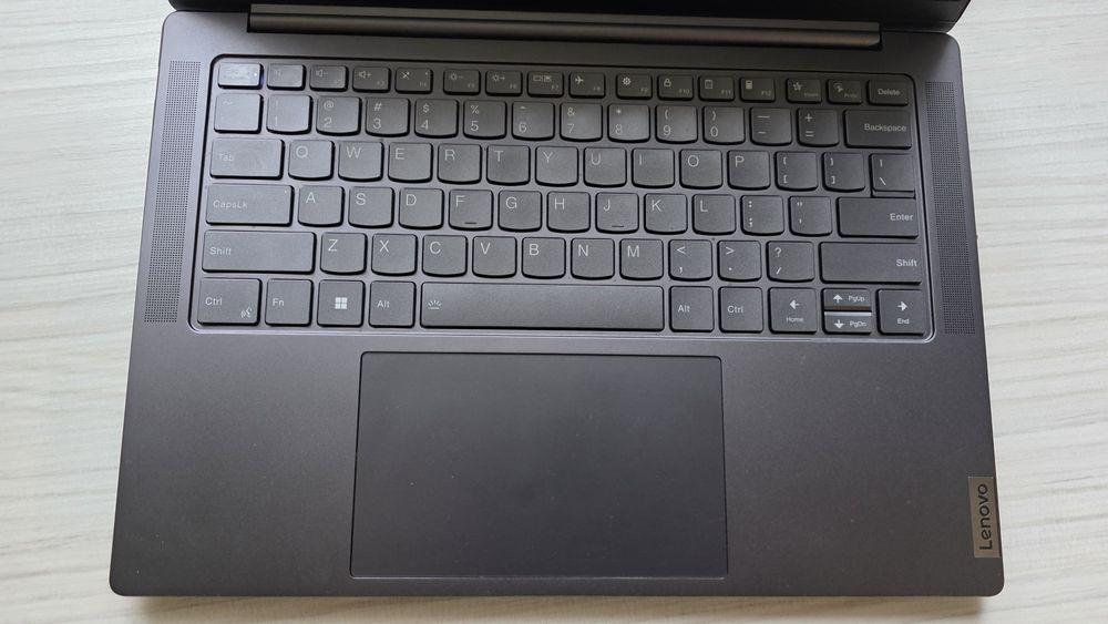 Lenovo Yoga Pro 7 14IRH8 – i7-13700H, 32GB DDR5, 1TB SSD, 14.5” 3K 120