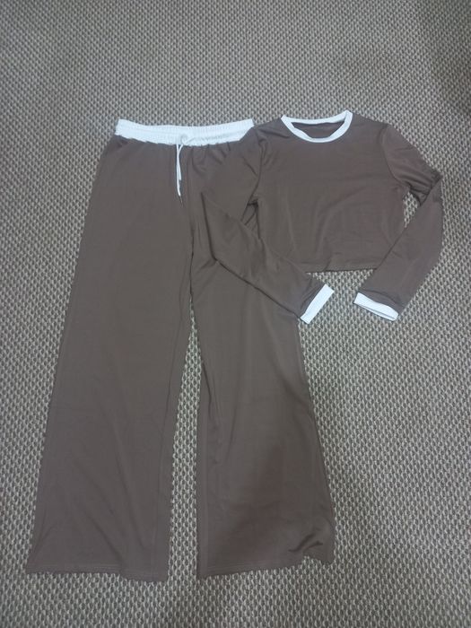 Новый костюм 42-44