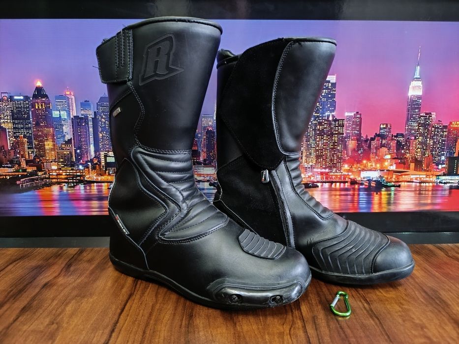 Мото боты от бренда ROCKET