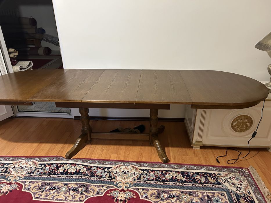 Стол раскладной.