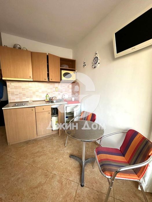 Продава се Двустаен апартамент в к.к. Слънчев бряг - 45 кв.м за 748 €/кв.м - Снимка #2