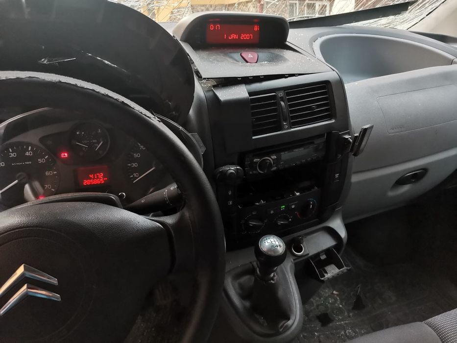 Aripa spate stanga dreapta citroen jumpy peugeot expert fiat scudo