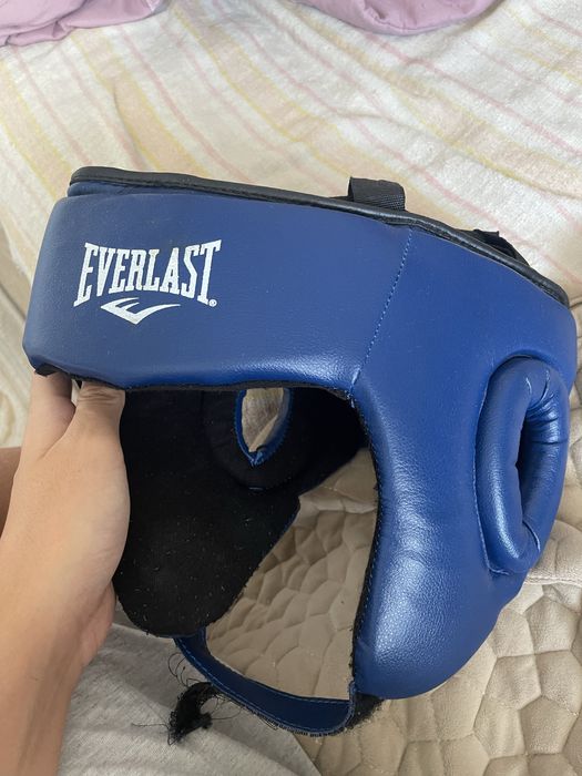 Продам перчатки шлем