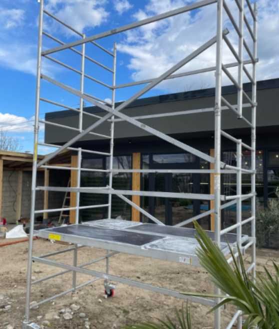 Мобилни алуминиеви скелета под наем - Размери по ваш избор!