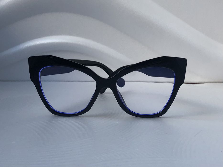 Прозрачни дамски очила за компютър