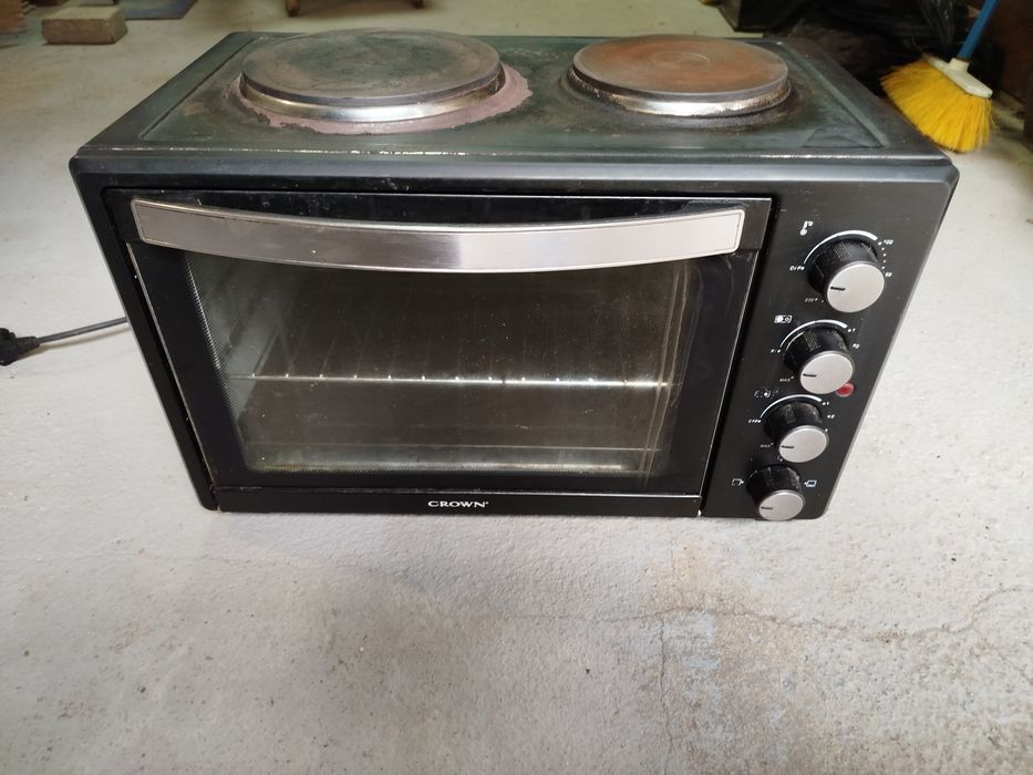 Мини фурна / печка Crown