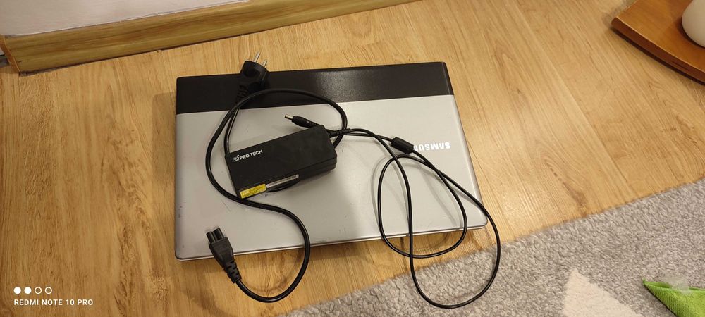 Vand leptop Samsung Model RV518 folosit perfect functional