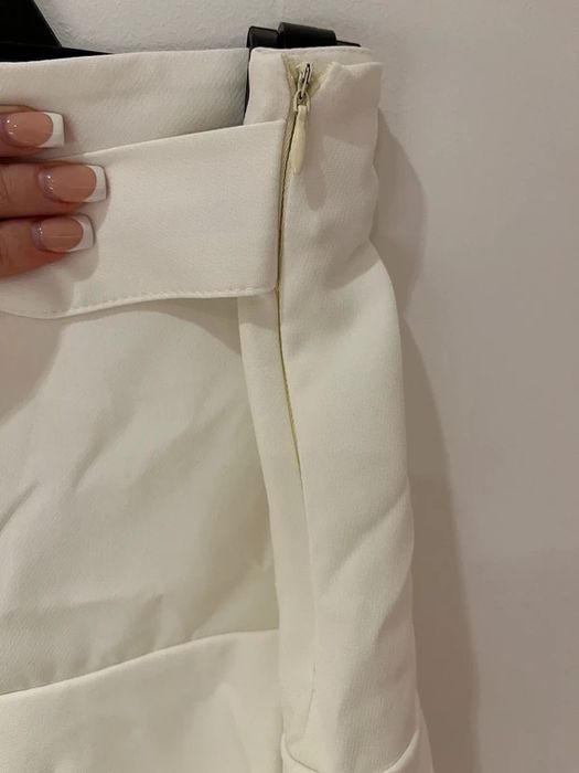 Пола панталон Zara