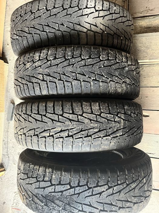Продам шины нордман 7