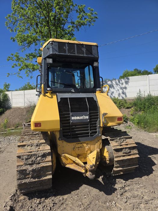 Buldozer komatsu D51
