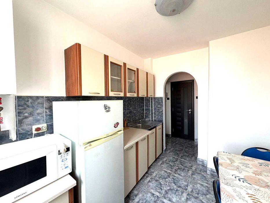 PERSOANA FIZICA vand Ap. 2 camere 47mp Semicentral pe B-dul Bucuresti vizavi de Parcul Feroviarilor