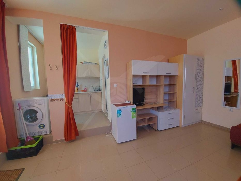 Продава се Едностаен апартамент в Варна, Виница - 25 кв.м за 1960 €/кв.м - Снимка #6