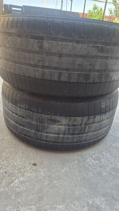 Продам шины 255/40/18