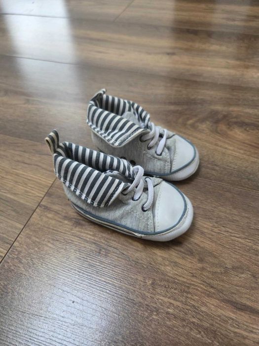 Детски момчешки обувки, размер 17, три чифта