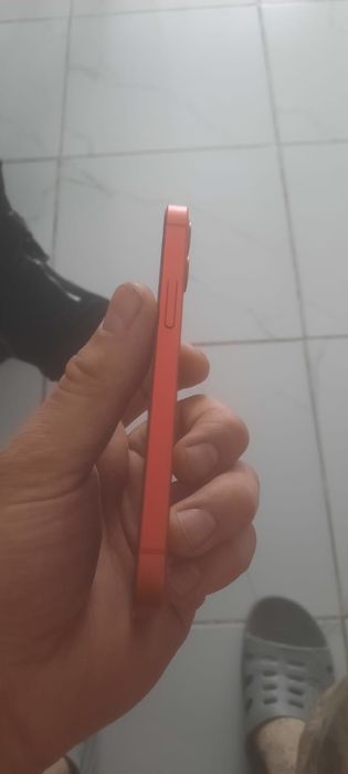 12мини 128гб эмкость 75% 90торг есть