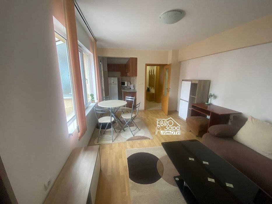 Дава се под наем Двустаен апартамент в Стара Загора, Център - 65 кв.м за 280.5 € - Снимка #2