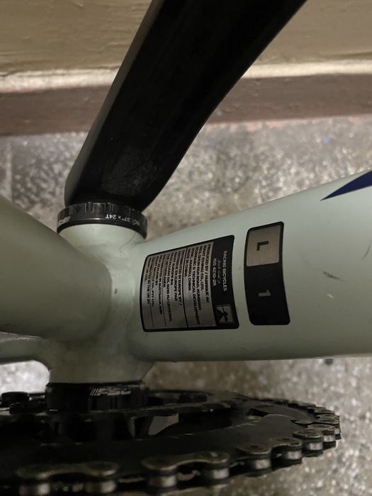 Giant Revolt – Bicicletă Gravel în stare foarte buna L