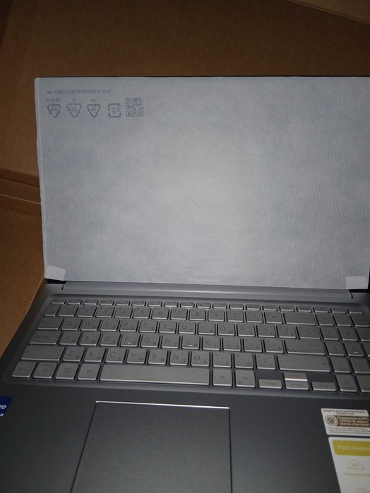 ASUS VivoBook 15.