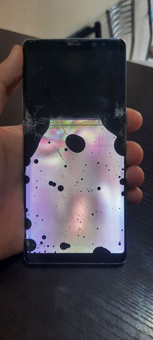 samsung not 8 kareski telefom