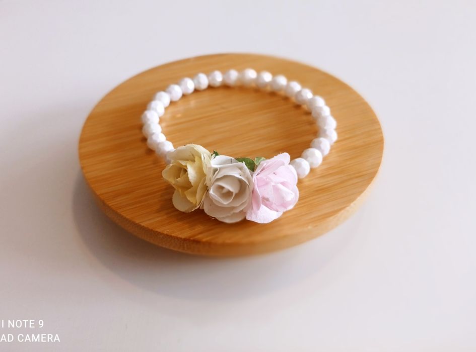 Сватбени бутониери гривни