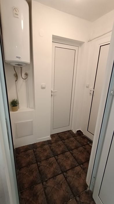 Дава се под наем Магазин в София, Белите брези - 30 кв.м за 408 € - Снимка #4