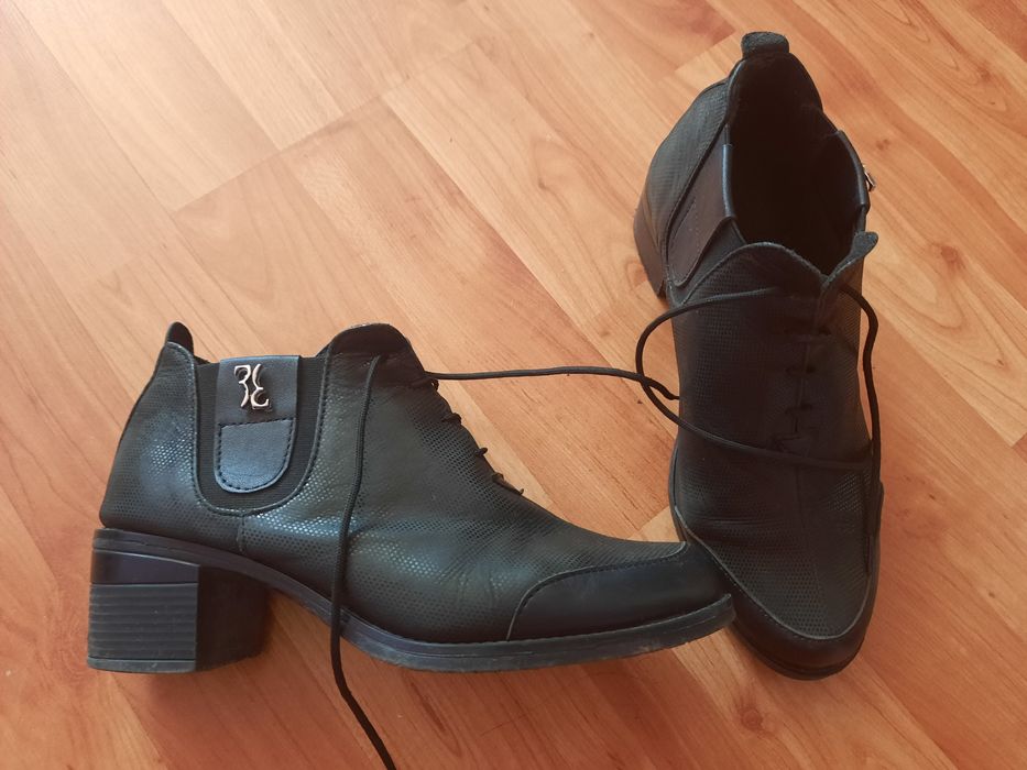 Дамски боти 38 номер