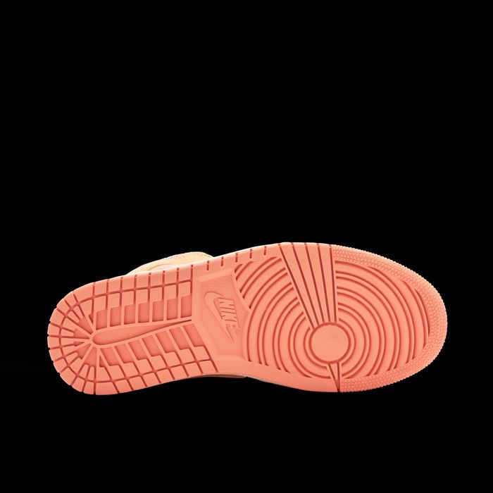 Air Jordan 1 Mid “Apricot Orange”