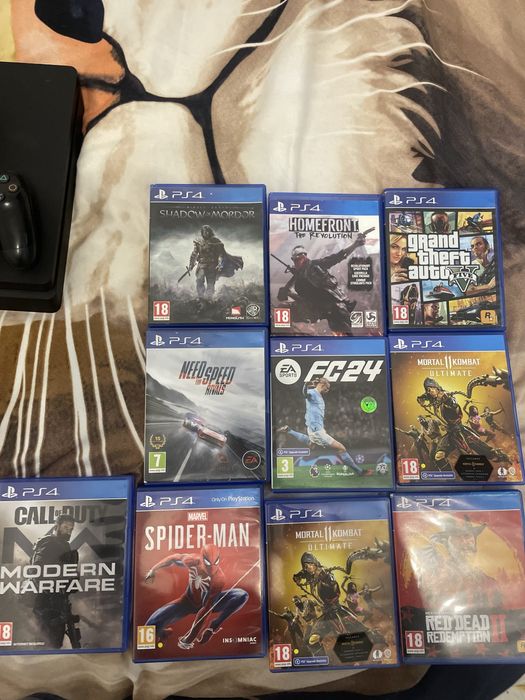 Playstation 4 (ps4) 1tb cu 2 manete si jocuri