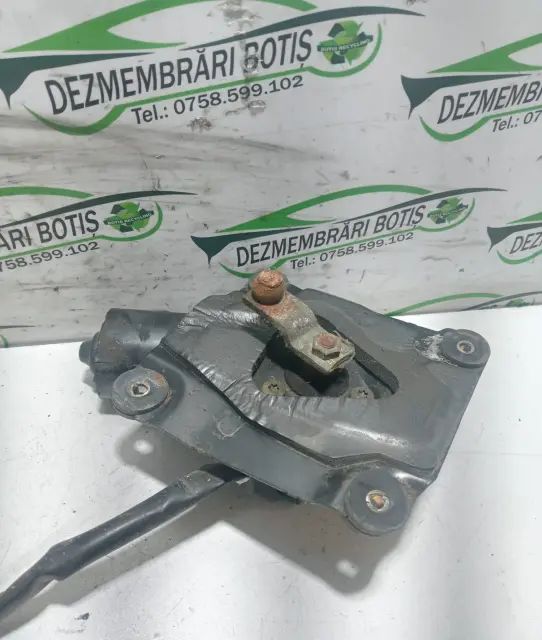 Motoras stergatoare volan pe stanga Mitsubishi Carisma 2001