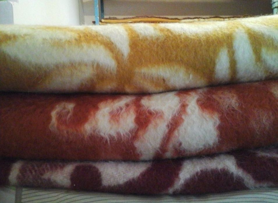 Одеяла шерстяные
