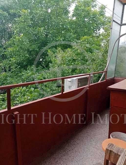 Реф. 856 Четиристаен Прослав