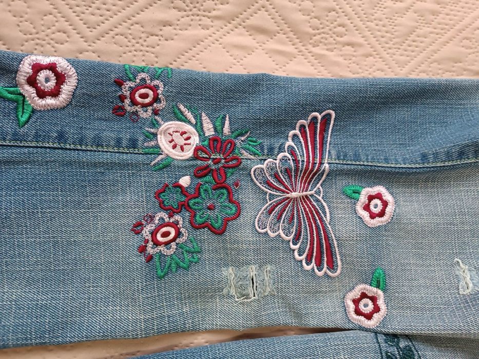 Дамски дънки