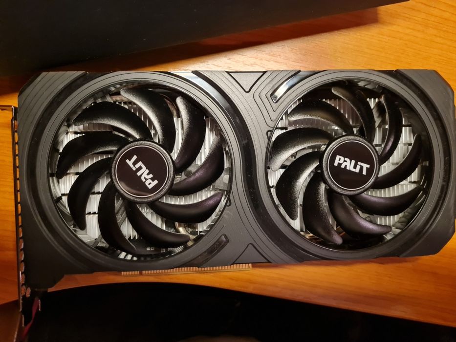 Palit GeForce RTX 4060 Infinity 2 8GB GDDR6 – Отлично състояние