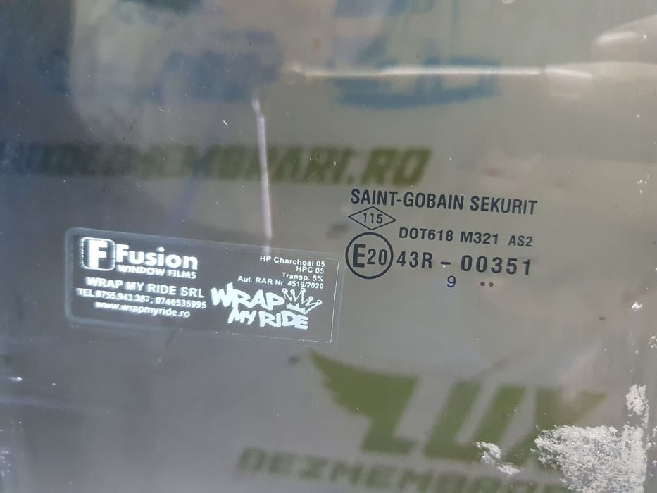 Geam dreapta spate Dacia Logan 2 (facelift) (2017 - 2020) 1.0 sce 1.0 sce B4D490