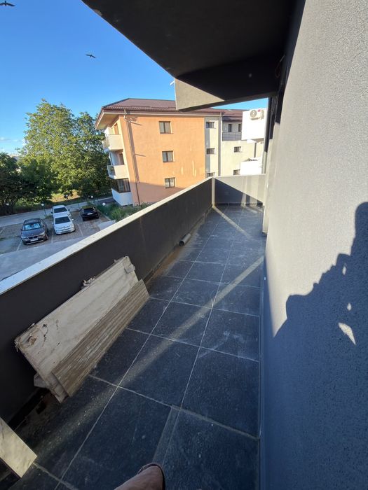 Apartament 2 camere etaj 1 strada ostroveni