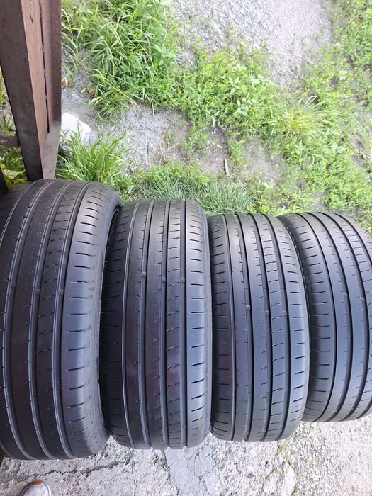 Продам шины. 245/45/20 якохама