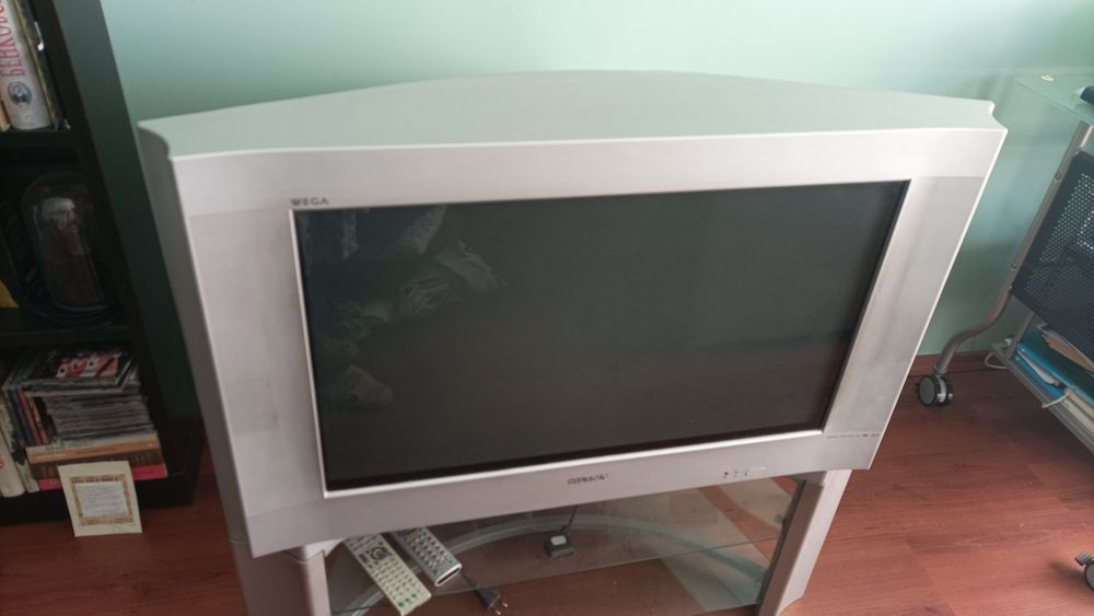 Телевизор Сони, 32"