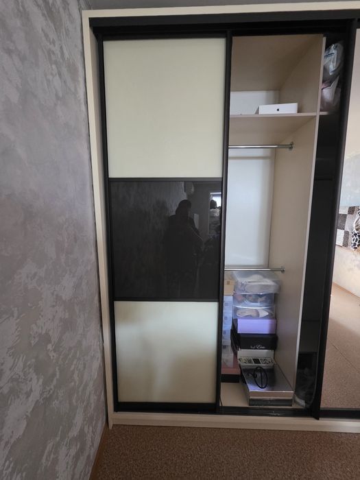 Шкаф купе очень вместительный